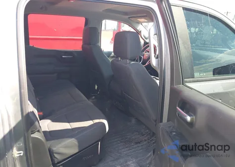 2019 Chevrolet Silverado 1500 Lt z USA, uszkodzony, nr VIN 3GCUYDED0KG150685